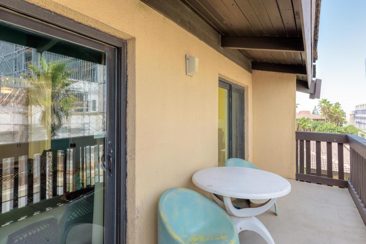 Tiki 318 South Padre Island Exterior foto